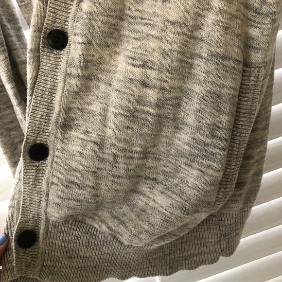 Cardigan - Picture 2 of 5